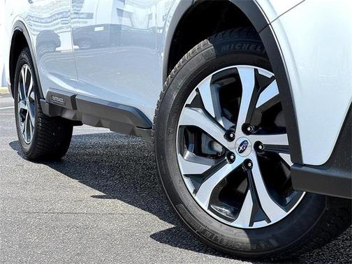 2022 Subaru Outback Touring