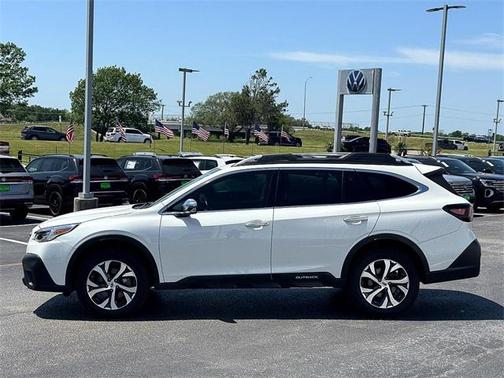 2022 Subaru Outback Touring