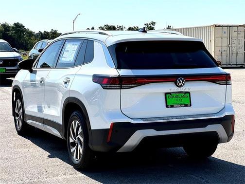 2025 Volkswagen Tiguan 2.0T S