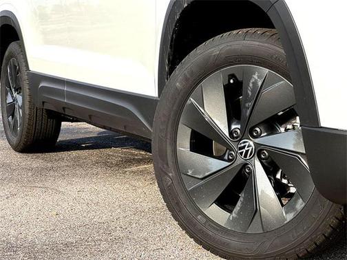 2026 Volkswagen Taos S