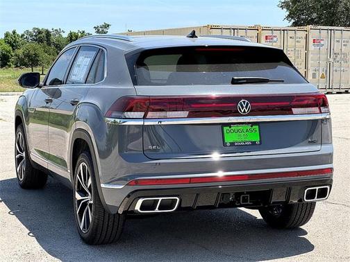 2025 Volkswagen Atlas Cross Sport 2.0T SEL Premium