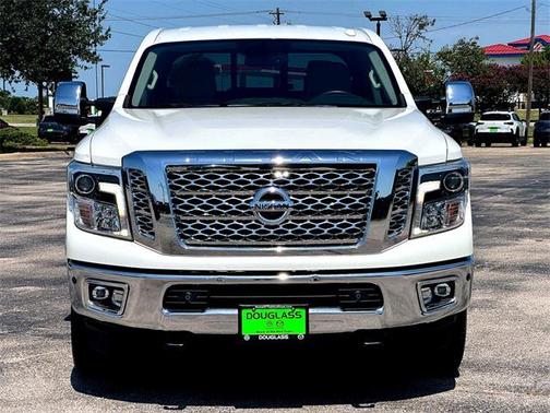 2019 Nissan Titan XD SL