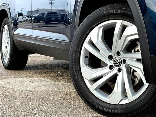 2022 Volkswagen Atlas 3.6L SE w/Technology