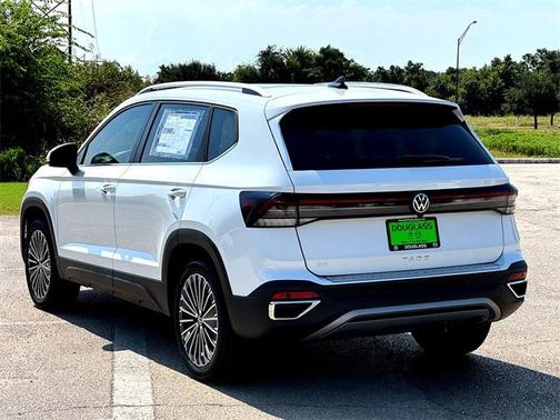 2025 Volkswagen Taos 1.5T SE
