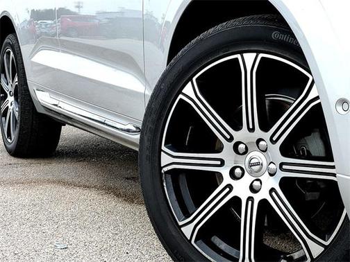 2021 Volvo XC60 T5 Inscription