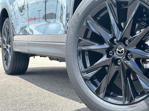 2025 Mazda CX-5 Carbon Edition