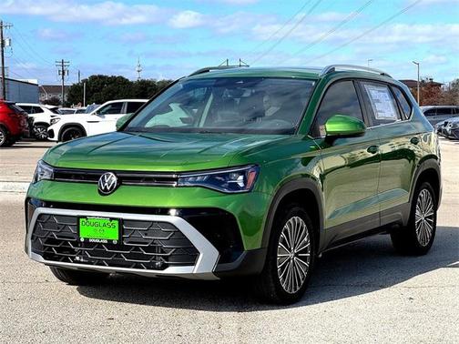 2026 Volkswagen Taos SE