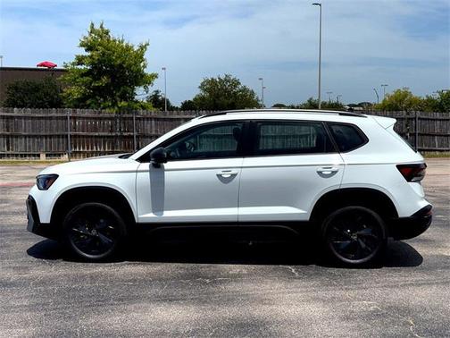 2025 Volkswagen Taos 1.5T S