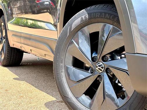 2025 Volkswagen Taos 1.5T S