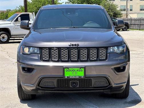 2021 Jeep Grand Cherokee Laredo