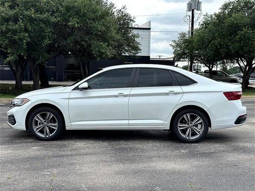 2022 Volkswagen Jetta 1.5T SE
