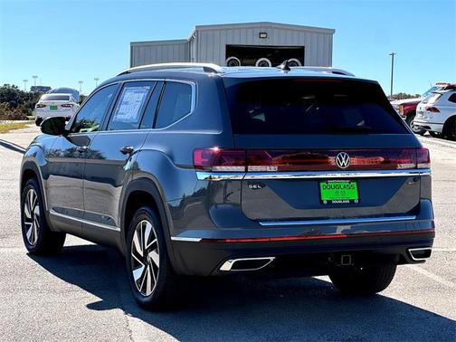 2026 Volkswagen Atlas 2.0T SEL