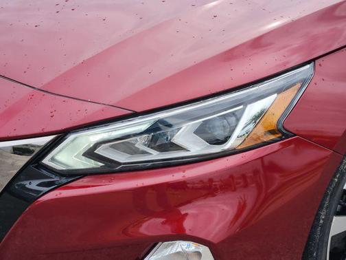 Scarlet Ember Tintcoat 2022 Nissan Altima SR FWD