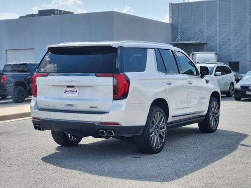 2025 GMC Yukon Denali Ultimate