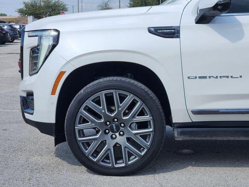 2025 GMC Yukon Denali Ultimate