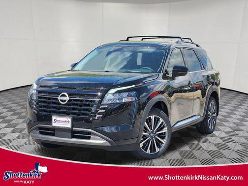 Super Black 2026 Nissan Pathfinder Platinum