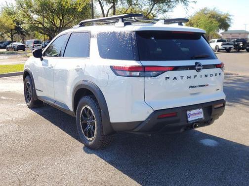 2025 Nissan Pathfinder Rock Creek 4WD