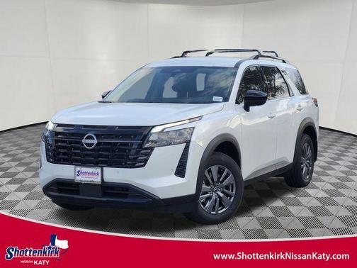 Everest White Pearl Tricoat 2026 Nissan Pathfinder SV