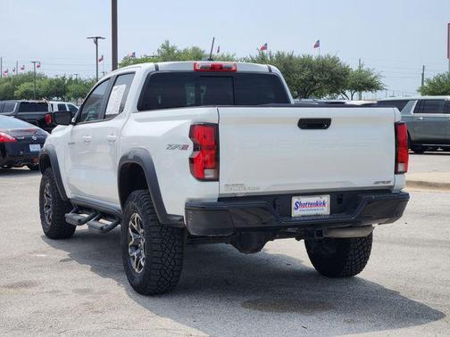 2024 Chevrolet Colorado ZR2