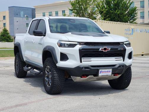 2024 Chevrolet Colorado ZR2