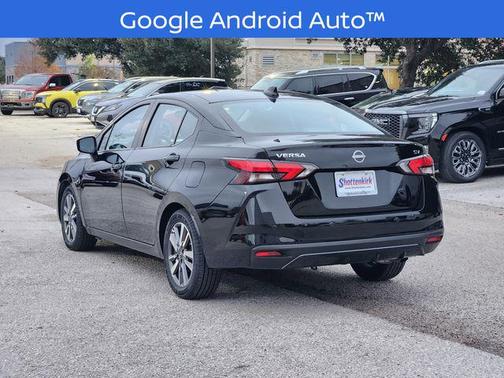 2023 Nissan Versa 1.6 SV