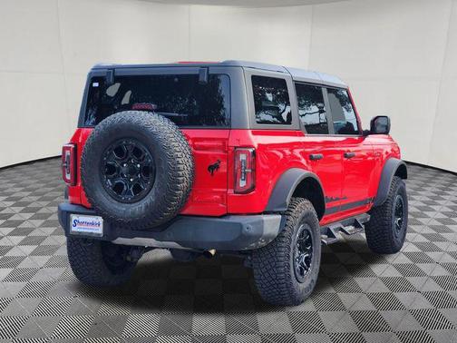 Race Red 2022 Ford Bronco Wildtrak