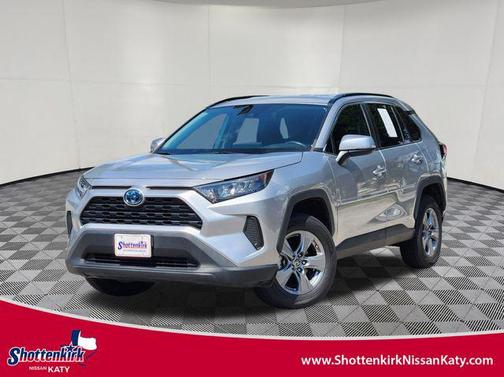 2022 Toyota RAV4 Hybrid LE
