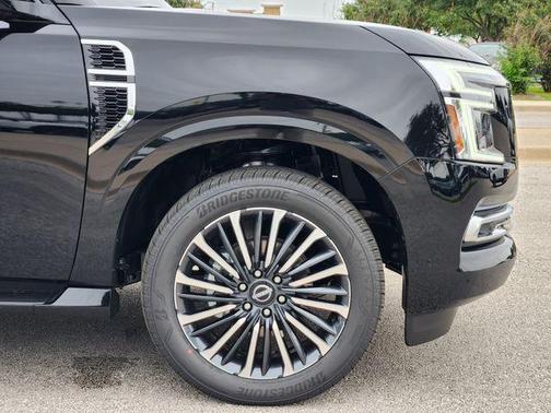 2025 Nissan Armada Platinum Reserve 2WD
