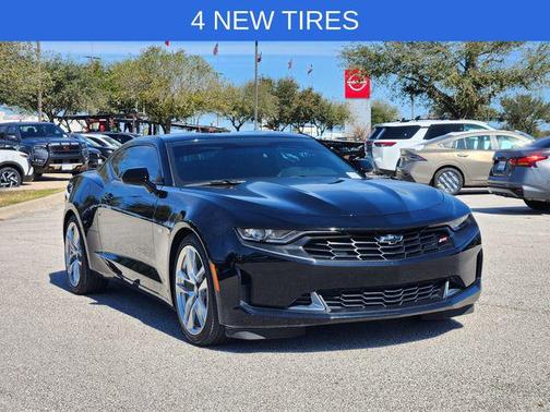 2022 Chevrolet Camaro 2LT