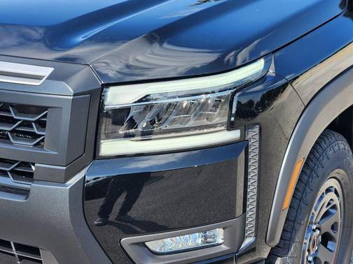2025 Nissan Frontier PRO-X