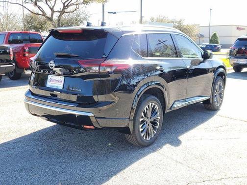 2025 Nissan Rogue Platinum