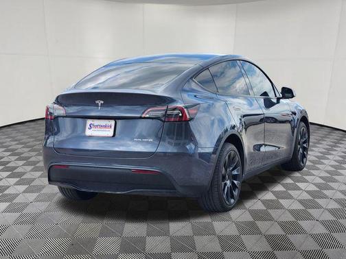2024 Tesla Model Y Long Range Dual Motor All-Wheel Drive