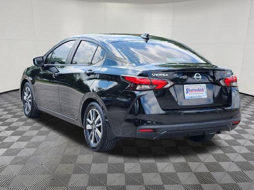 2021 Nissan Versa 1.6 SV