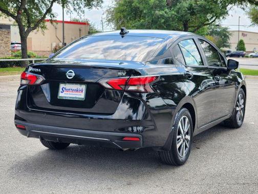 2021 Nissan Versa 1.6 SV