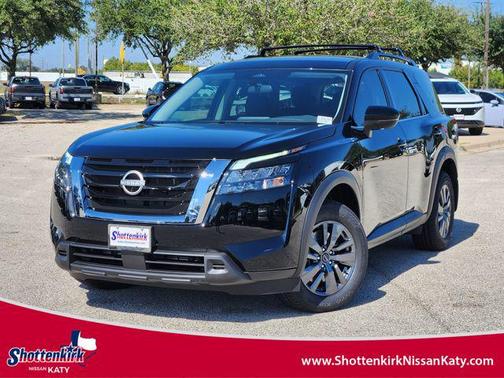 2025 Nissan Pathfinder SV FWD