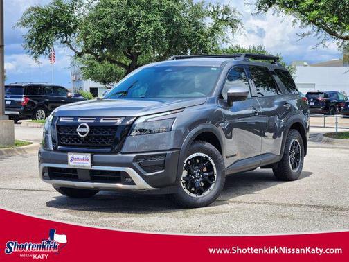 2025 Nissan Pathfinder Rock Creek 4WD