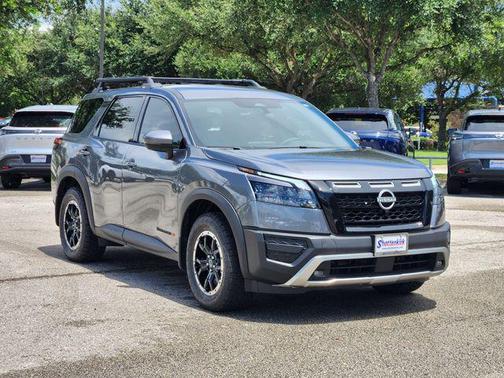 2025 Nissan Pathfinder Rock Creek 4WD