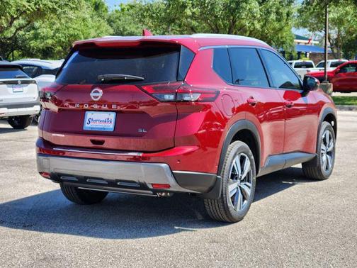 2025 Nissan Rogue SL