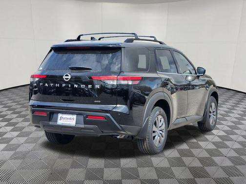 Super Black 2026 Nissan Pathfinder SV