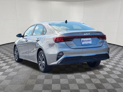Steel Gray 2024 Kia Forte LXS