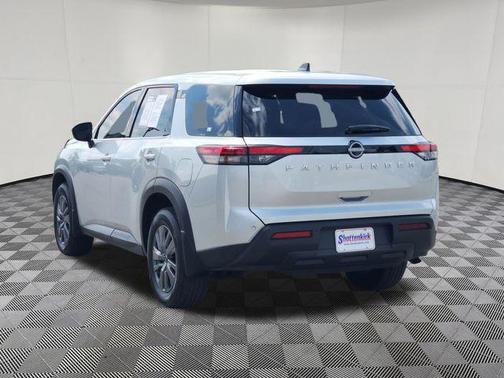 Brilliant Silver Metallic 2025 Nissan Pathfinder S FWD