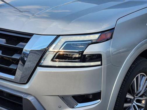 2024 Nissan Armada SL 2WD