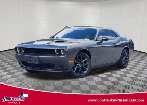 Granite Pearlcoat 2022 Dodge Challenger SXT