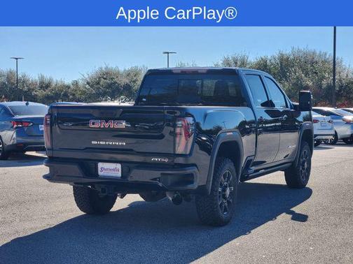 2025 GMC Sierra 2500 AT4