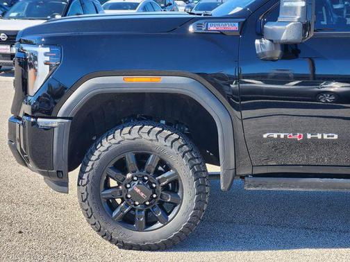 2025 GMC Sierra 2500 AT4