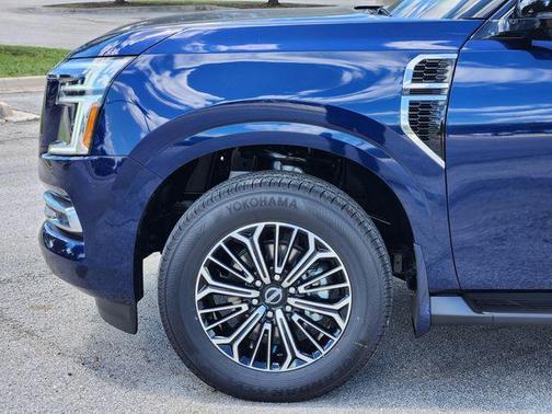 2025 Nissan Armada SL 2WD