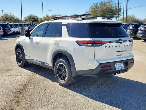 2025 Nissan Pathfinder Rock Creek 4WD