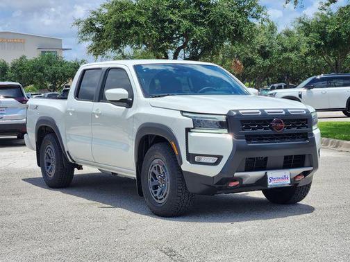 2025 Nissan Frontier PRO-X