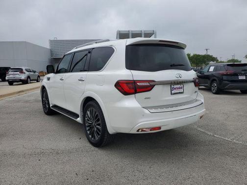 2022 INFINITI QX80 PREMIUM SELECT AWD