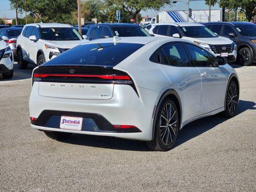 2025 Toyota Prius Limited